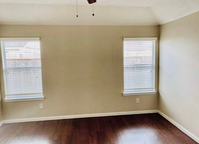 Foto del edificio - 3415 Maris Way