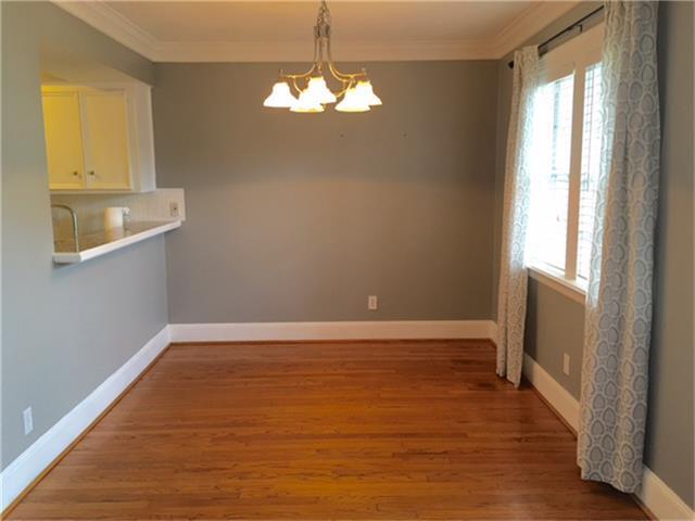 Building Photo - 1603 Heights Blvd