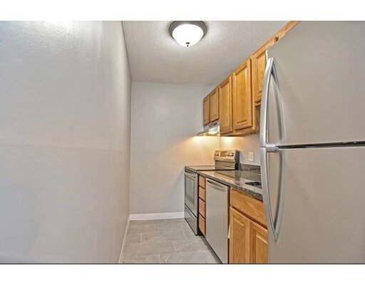 Foto del edificio - 800 County St