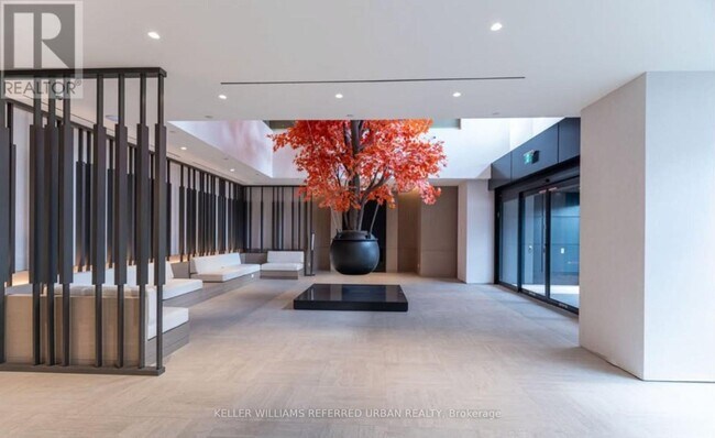 Photo du bâtiment - 4015 The Exchange