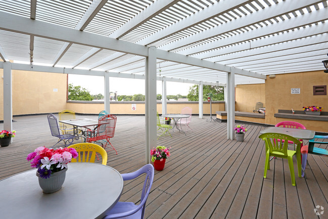 Deck - Independence Village Senior Apartments