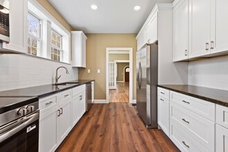 Building Photo - 1008 Fitzpatrick Ave