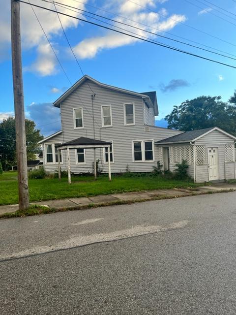Foto del edificio - 311 Newgarden Ave.