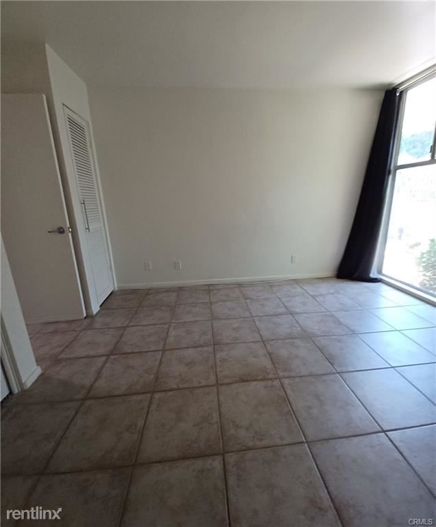 Building Photo - 2 br, 1.5 bath Condo - 42308 Dunes View Rd...