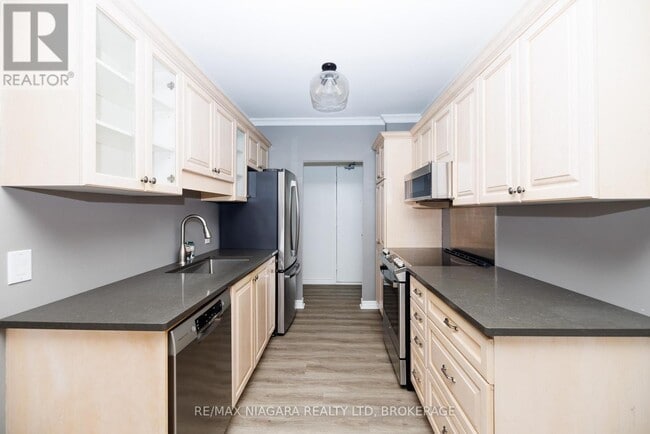 Building Photo - 14 Norris Pl