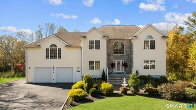 Building Photo - 34 Birdseye Rd