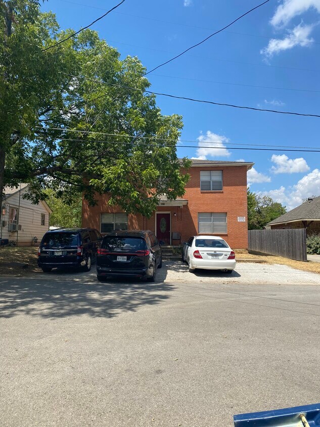 Foto del edificio - 1108 Neff St