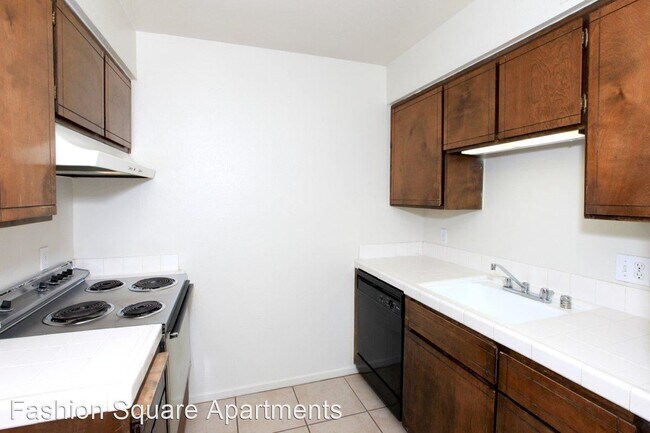 Foto del edificio - 2 br, 1 bath Apartment - 4650 N. First St ...