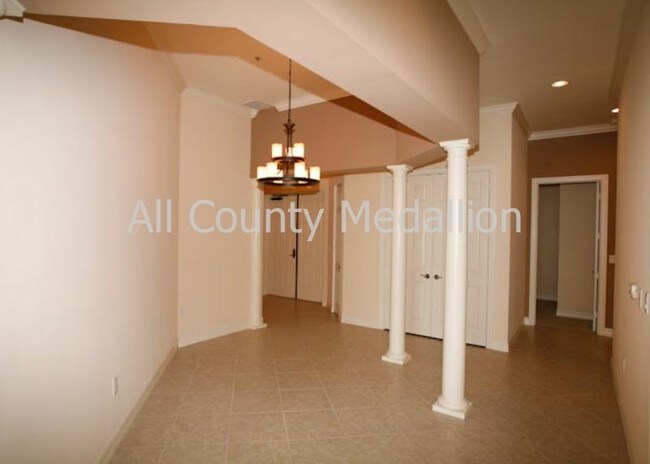 Building Photo - 2797 1st St
