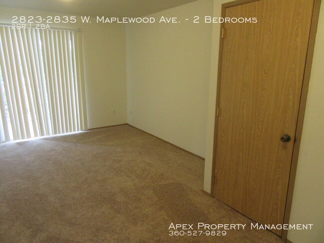 Building Photo - 2823-2835 W Maplewood Ave