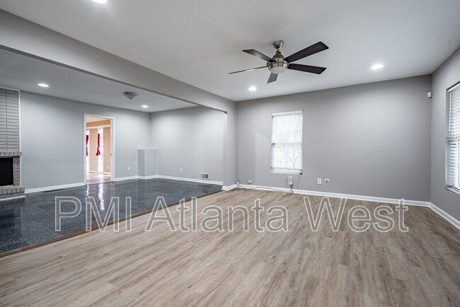 Photo - 2132 Galway Ln House