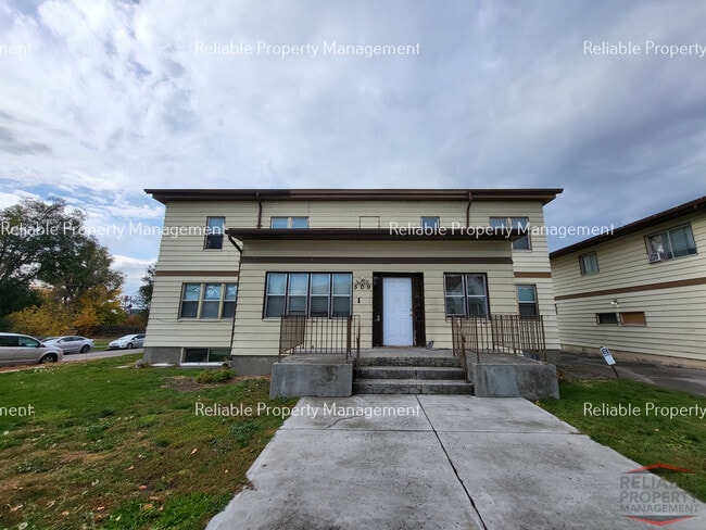 Building Photo - 509 N Water Ave