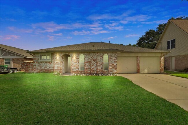 Foto del edificio - 826 Seacliff Dr