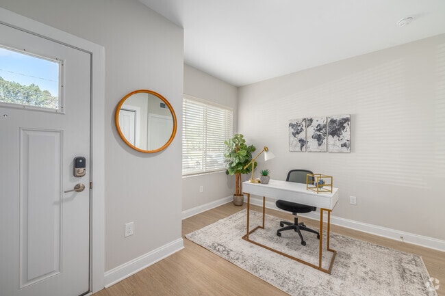 2BR, 1.5BA - Townhouse - 1,356SF - Entry - Park Lamont Townhomes