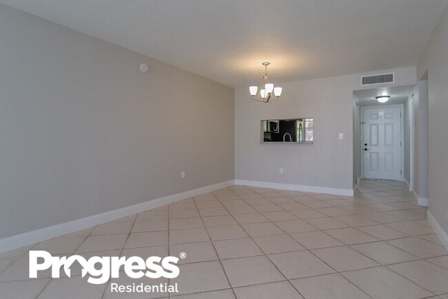 Foto del edificio - 10875 SW 112th Ave