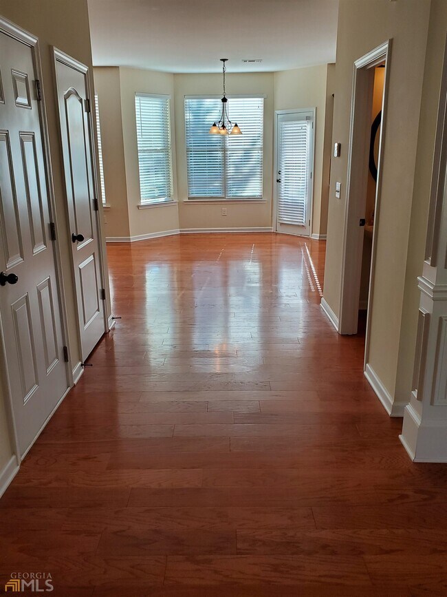 Building Photo - 315 Nichols Ridge Pointe