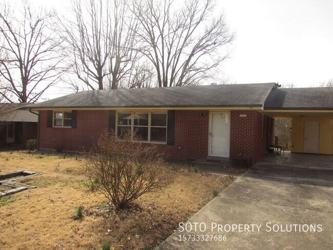 Foto del edificio - 3BR/2.5BA Single Story House w/ partially ...