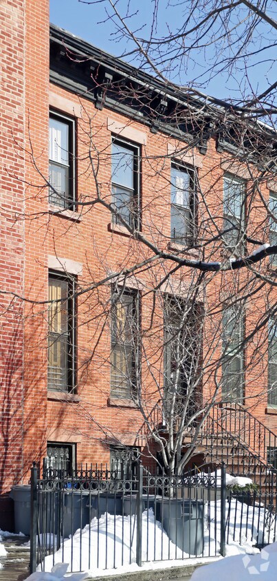 Foto del edificio - 713 Union St