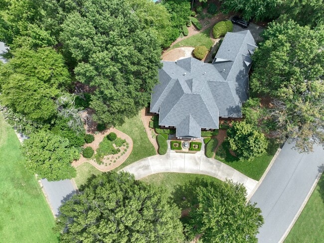 Building Photo - 9533 Millen Dr