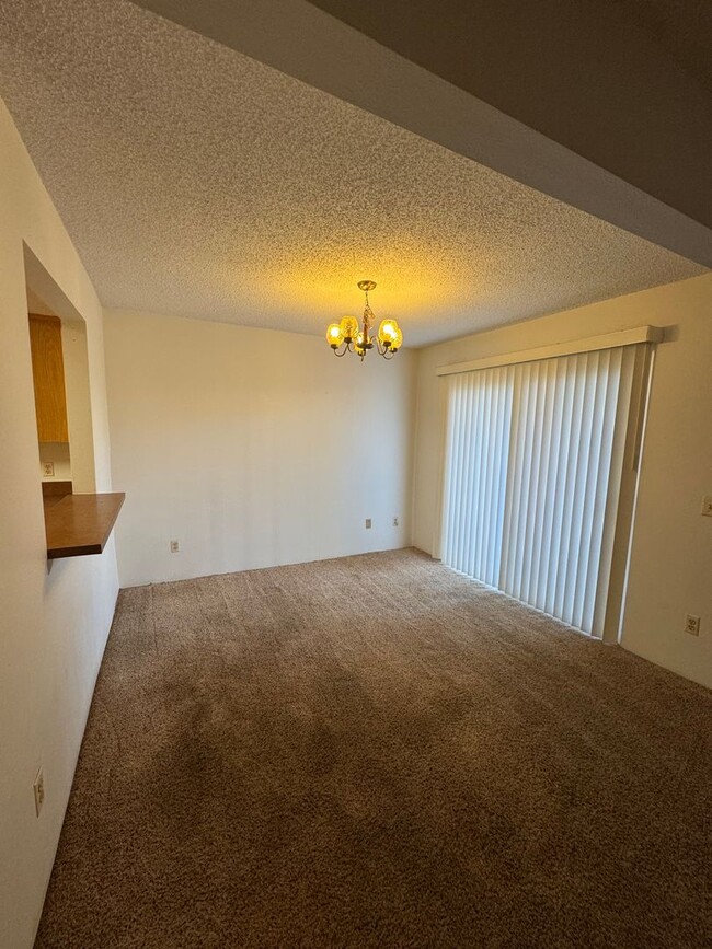 Foto del edificio - 3 Bed 2 Bath Townhome - Central Colorado S...