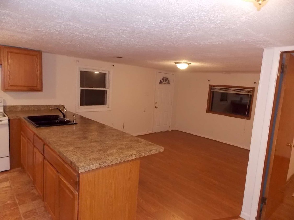 1757 Windemere Dr, Kettering, OH 45429 House for Rent in Kettering