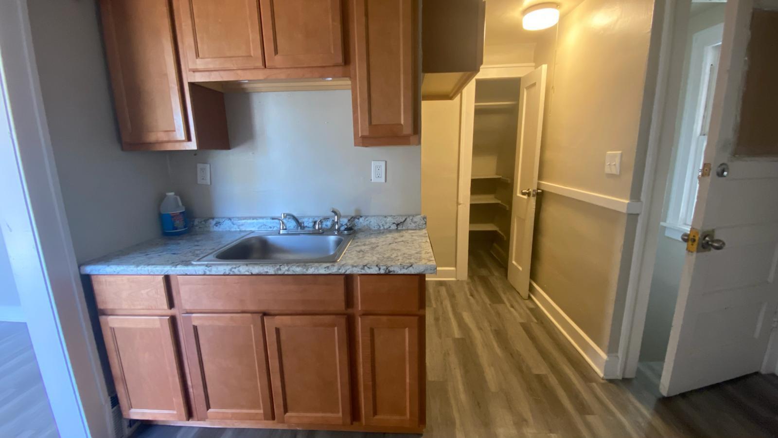 19814 Shawnee Ave Cleveland, OH 44119 – photo 3
