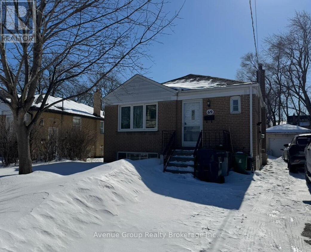 Primary Photo - 69 McAllister Rd