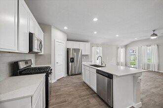 Building Photo - 12132 Bear River Dr