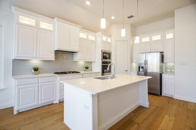 Foto del edificio - 7470 Sanctuary Dr