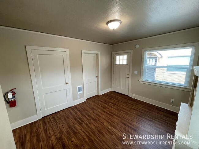 Foto del edificio - 2024 Emerald St