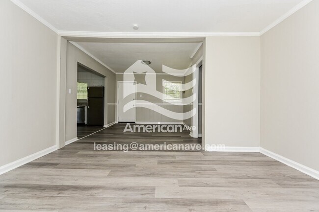 Foto del edificio - 120 Evergreen St