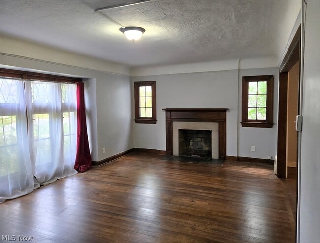 Foto del edificio - 3557 Lynnfield Rd