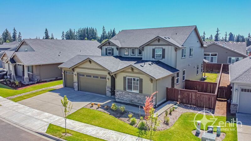 Primary Photo - 4837 S 16th Dr