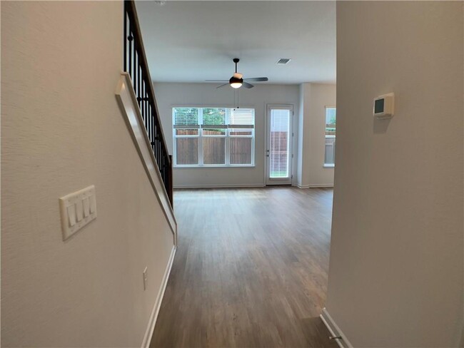 Building Photo - 13612 Cibolo Trace