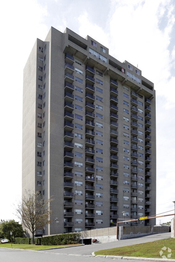Castle Hill Apartments 1000 Castle Hill Cres Ottawa, ON