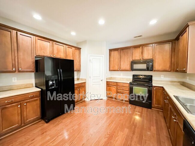 Foto del edificio - 711 Keystone Park Dr