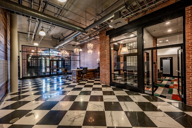 Interior Photo - Halstead Providence Apartments