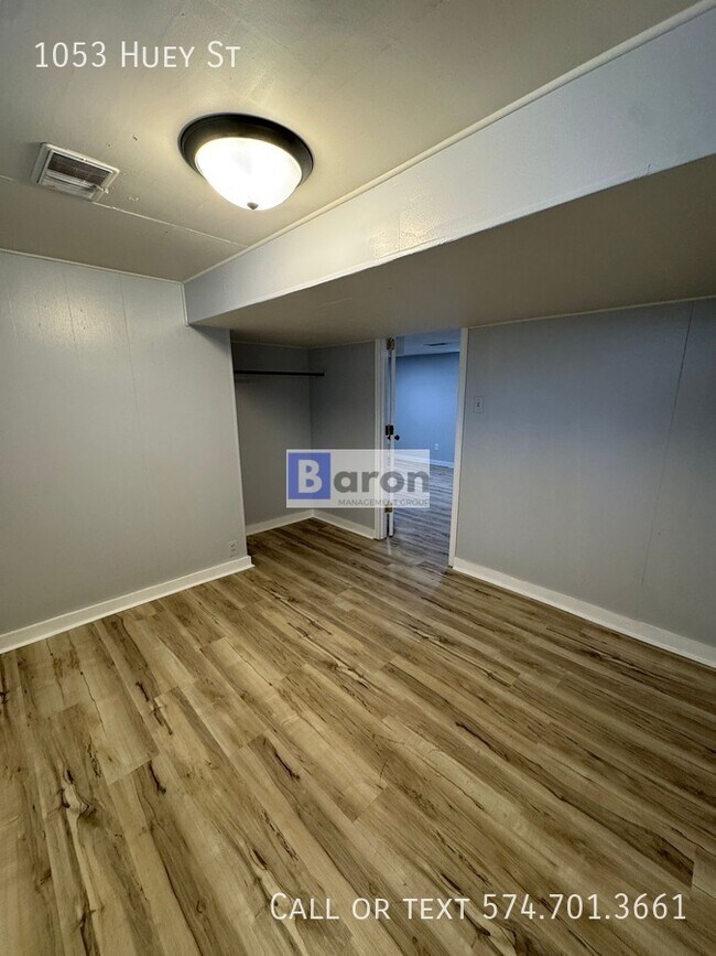 Foto del edificio - 1053 Huey St