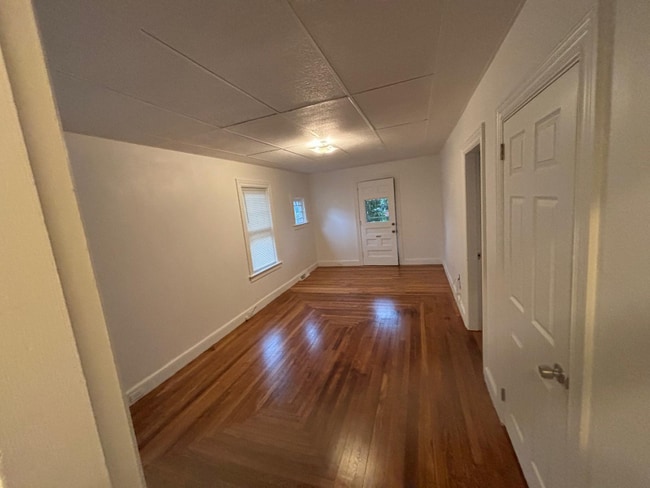 Foto del edificio - 697 Willett Ave