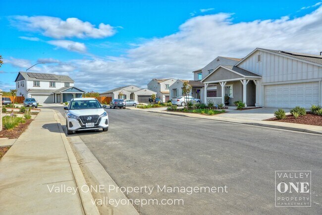Foto del edificio - 933 Tipton Ln