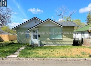 Building Photo - 321 13th Ave N