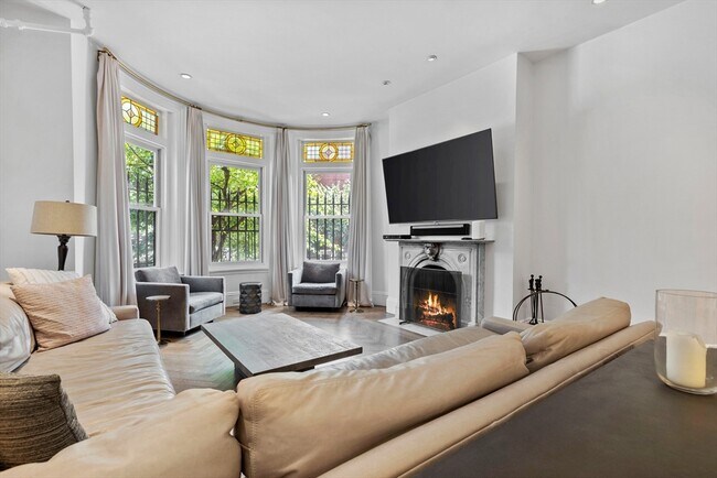 Building Photo - 117 St Botolph St