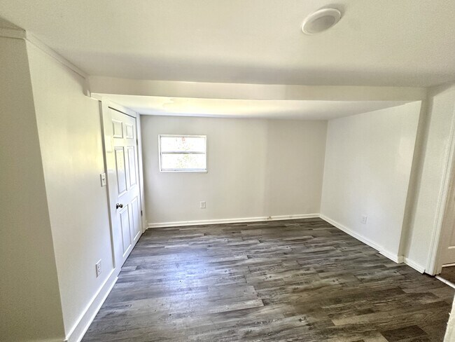 Foto del edificio - 1254 Lewis St