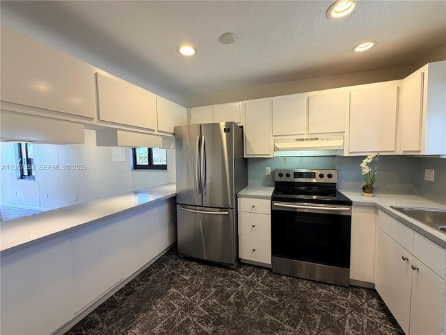 Foto del edificio - 3525 SW 92nd Ave