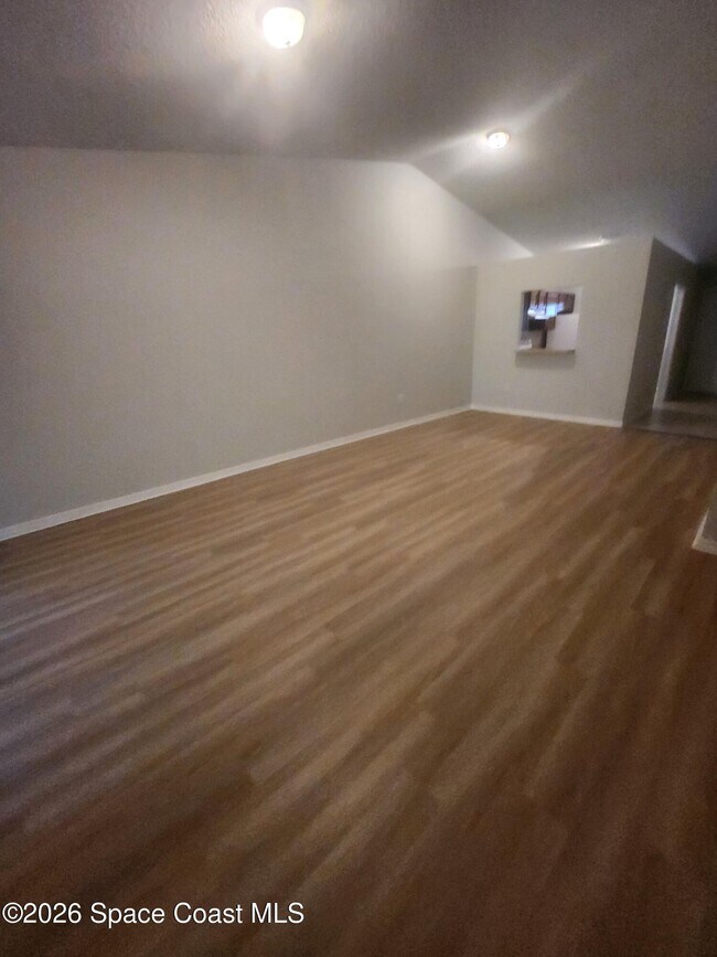 Foto del edificio - 2824 Coleman Ct