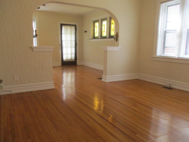 Foto del edificio - 1079 Terrace Dr