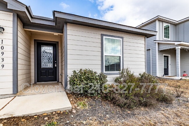 Foto del edificio - 10939 Delight Grove