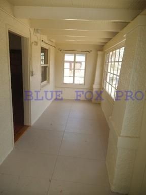 Foto del edificio - Walk to UofA 1930s Bungalow with A/C