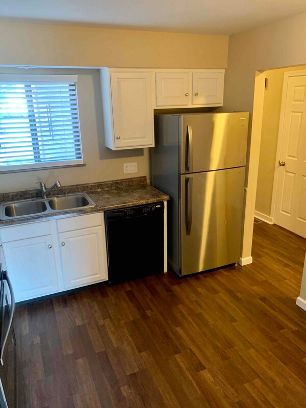 Foto del edificio - 2755 Pin Oak Dr