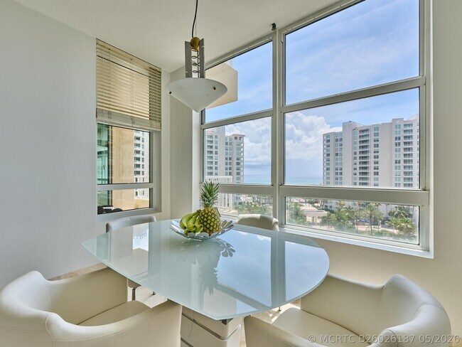 Building Photo - 3720 S Ocean Blvd